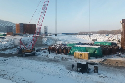 В Якутии начали монтаж коффердама главного пилона Ленского моста / ЯСИА   