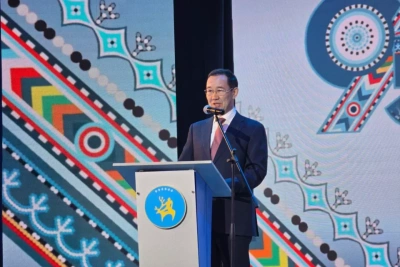 Айсен Николаев поздравил жителей Анабарского района с юбилеем / ЯСИА   