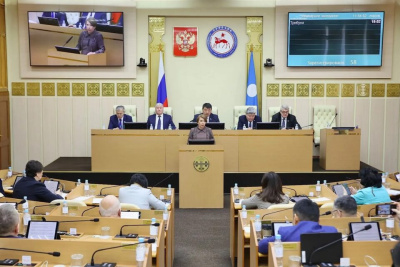 В Якутии приняли закон о муниципальных публичных слушаниях / ЯСИА   