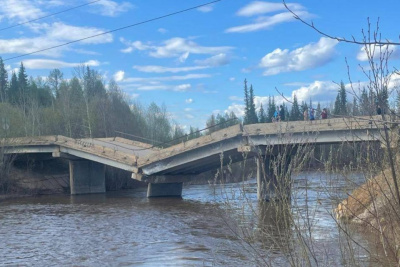 Временную понтонную переправу обустроят через реку Селигдар в Алданском районе / ЯСИА   