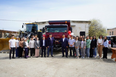 «Железные дороги Якутии» помогли Мегино-Кангаласскому району приобрести автомобиль КамАЗ / ЯСИА   
