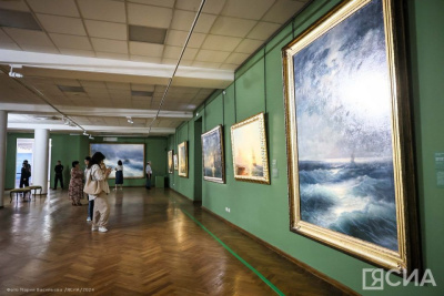 В Якутске открылась выставка картин великого художника Ивана Айвазовского / Майя Гоголева Якутск Якутск Республика Саха (Якутия)