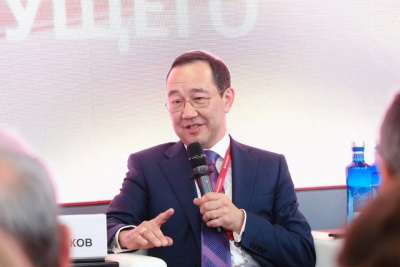 На ПМЭФ-2024 глава Якутии принял участие в заседании «Клуба губернаторов» / ЯСИА   