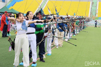 Семь комплектов медалей разыграют в стрельбе из лука на школьной спартакиаде Якутии / Айаал Аргунов   