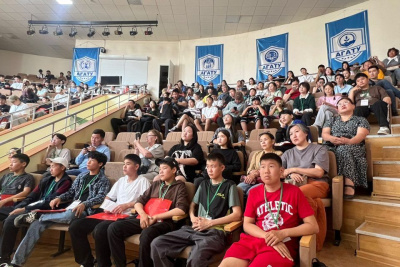 Порядка 200 школьников Якутии участвуют в региональном этапе конкурса «АгроНТРИ-2024» / Айаал Аргунов   Республика Саха (Якутия)