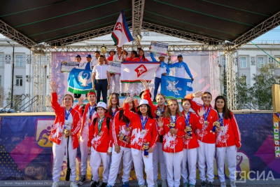 Якутск, Чурапчинский, Кобяйский и Оленекский районы победили в спартакиаде школьников / Майя Гоголева   