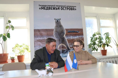 Депутат Госдумы Галина Данчикова встретилась с руководителем заповедника «Медвежьи острова» / ЯСИА   