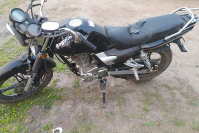 В Якутии несовершеннолетняя села за руль мотоцикла и попала в ДТП / ЯСИА   Республика Саха (Якутия)