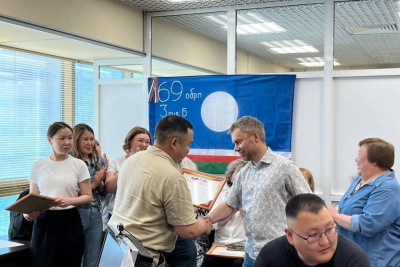 В Якутии вручили благодарственные письма волонтерам и общественникам / Карина Оконешникова   Республика Саха (Якутия)