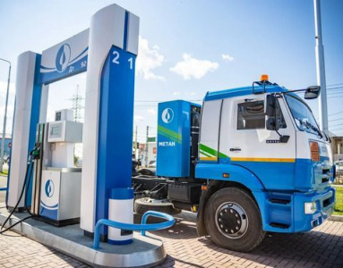 Якутск, Мирнинский и Ленский районы возглавили рейтинг доступности к газомоторному топливу /    