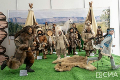 В Доме дружбы народов Якутии открылась выставка мастера-кукольника Каролины Парфеновой / Майя Гоголева Якутск Якутск Республика Саха (Якутия)