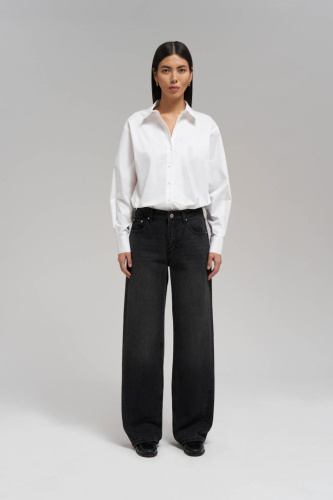 Джинсы прямого кроя