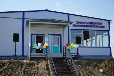 В Нижнем Бестяхе заработал пункт ожидания на паромной переправе / ЯСИА   