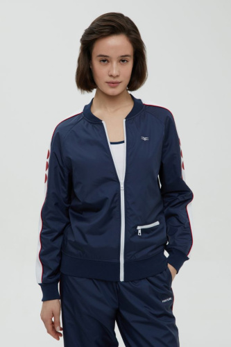 Олимпийка с контрастной отделкой из капсулы ретро