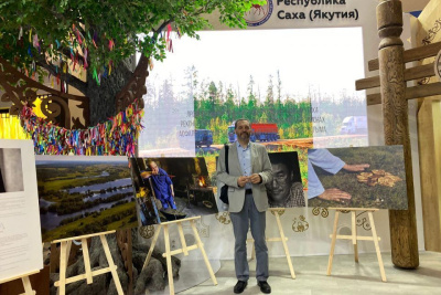 На ВДХН состоялась презентация книги Андрея Жилина «Саха. Топографические портреты» / Майя Гоголева   