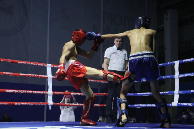 В Якутске завершились чемпионат и первенство Дальнего Востока по кикбоксингу / Дьулустаан Сергеев   