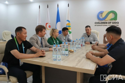 Владимир Максимов встретился с главным судьёй VIII игр «Дети Азии» Мереем Акшаловым / Мария Горохова Якутск Якутск Республика Саха (Якутия)