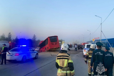 Один человек погиб, десять пострадали в результате ДТП в Жатае / Николай Борисов   