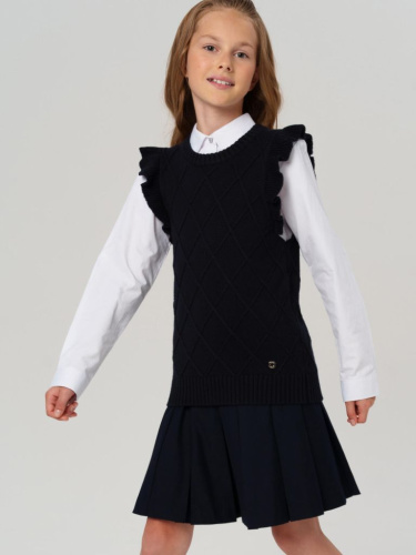 Жилет вязаный для девочки