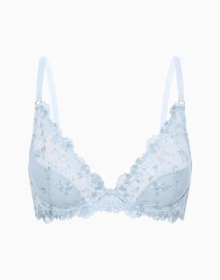 Бюстгальтер с мягкими чашками и спонжевой поддержкой на стане CD898