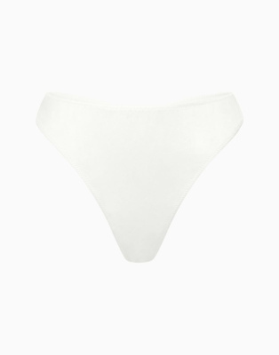 Шелковые стринги средняя посадка CD377