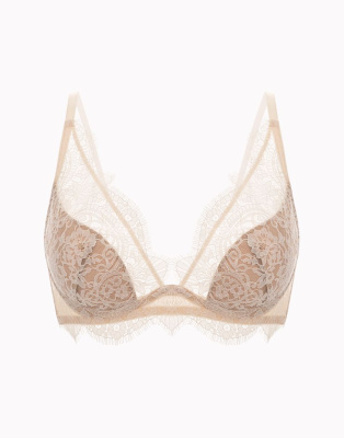 Бюстгальтер с мягкими чашками и спонжевой поддержкой на стане CD908