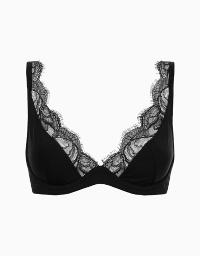 Бюстгальтер с мягкими чашками и спонжевой поддержкой на стане CD1017