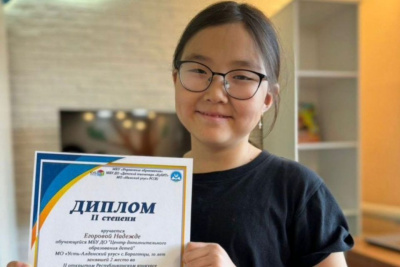 Успех через творчество: как дети в селе Борогонцы находят свое призвание в компьютерной графике / ЯСИА   