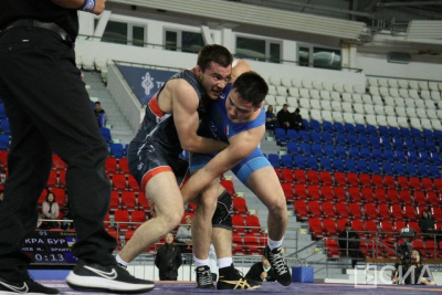 В Каспийске стартует турнир Али Алиева с участием якутских борцов / Дьулустаан Сергеев   