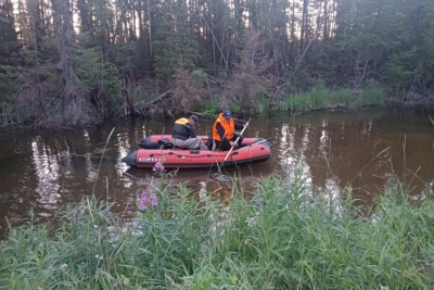 Автомобиль упал в воду в Нюрбинском районе. Погибли четверо мужчин / ЯСИА   