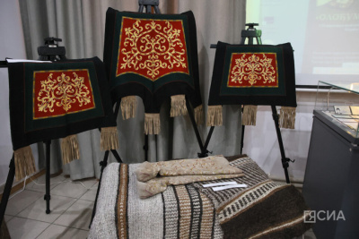 В Якутске открылась персональная выставка Марфы Оконешниковой / Мария Горохова   