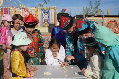 В игры разных народов предлагают сыграть в культурном парке игр «Дети Азии» в Якутске / Нарыйа Пахомова Якутск Якутск Республика Саха (Якутия)