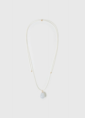 Женское колье, Белый