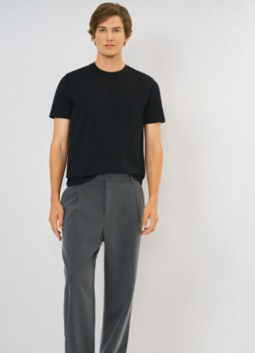 Базовая футболка, Черный