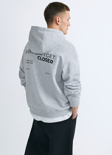Худи с текстовым принтом, Серый