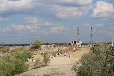 Эко-субботники ко Дню реки Лены провели в Якутске и в районах республики / ЯСИА Якутск Якутск Республика Саха (Якутия)