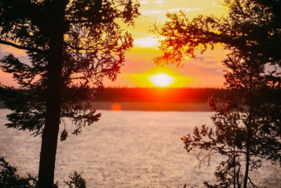 Пока в Якутии была ночь: саммит ШОС, гибель от лихорадки Западного Нила, выборная гонка в США / ЯСИА   Республика Саха (Якутия)