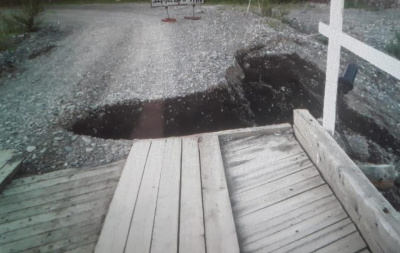 На автодороге «Оймякон» размыло подъезд к мосту через реку Агаякан / ЯСИА   