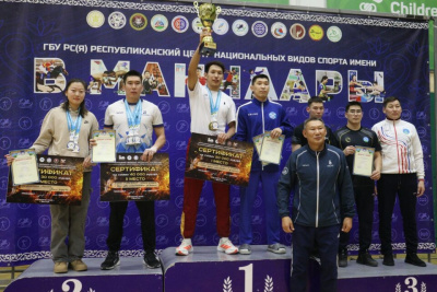Яков Дмитриев впервые стал чемпионом Якутии по национальному многоборью / Дьулустаан Сергеев   