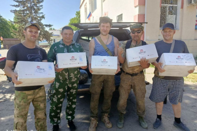 Делегация Усть-Алданского района Якутии доставила бойцам СВО более тонны гуманитарной помощи / ЯСИА  Усть-Алданский 