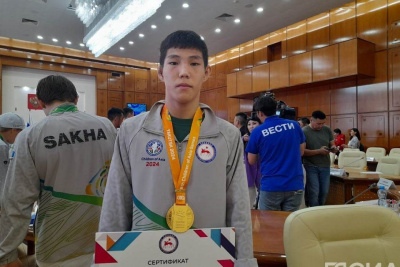 «Хочу быть как Роман Дмитриев»: борец Никифор Семёнов — о победе на играх «Дети Азии» / Дьулустаан Сергеев   