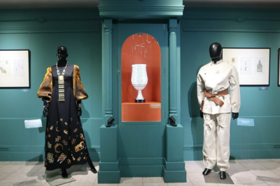 20 лет возрождения исконной культуры: «Камелёк» выставил лучшие изделия в НХМ /    