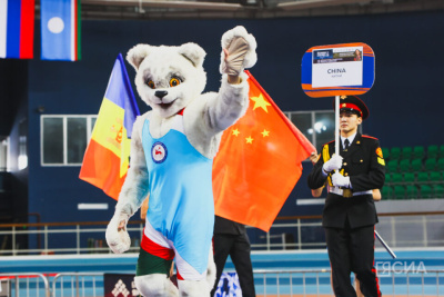 В Якутске состоялось торжественное открытие турнира Романа Дмитриева / Дьулустаан Сергеев   