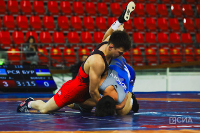 Четыре борца из Якутии будут бороться в финалах турнира Романа Дмитриева / Дьулустаан Сергеев   