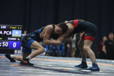 Четыре борца из Якутии завоевали золото турнира Романа Дмитриева /    