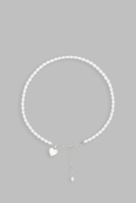 Колье из искусственного жемчуга