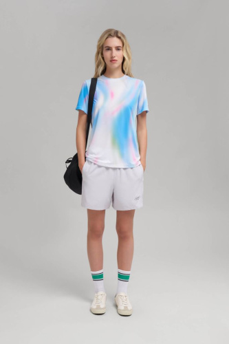 Спортивная футболка с перфорацией