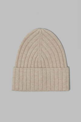 Шапка из 100% шерсти