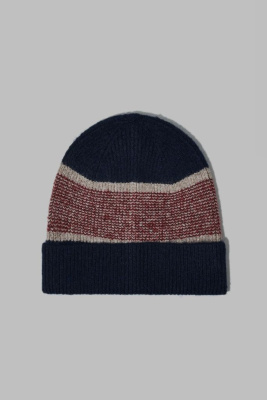 Шапка-бини с шерстью