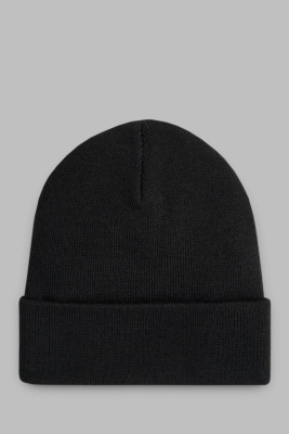 Вязаная шапка